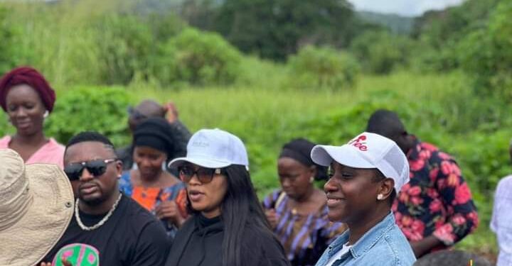 Les artistes Azaya, Djely Kaba Bintou, Lil Sacko et Straiker se lancent dans l’agriculture