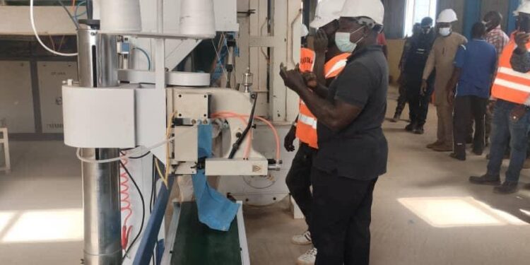 𝐋’𝐮𝐬𝐢𝐧𝐞 𝐝𝐞 𝐫𝐢𝐳 𝐝𝐞 𝐒𝐢𝐧𝐤𝐨, 𝐮𝐧 𝐩𝐫𝐨𝐣𝐞𝐭 𝐝𝐞𝐯𝐞𝐧𝐮 𝐮𝐧𝐞 𝐫𝐞́𝐚𝐥𝐢𝐭𝐞́