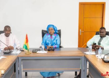 𝗦𝘂𝗿𝘃𝗲𝗶𝗹𝗹𝗮𝗻𝗰𝗲 𝗺𝗮𝗿𝗶𝘁𝗶𝗺𝗲 : 𝗹𝗮 𝗠𝗶𝗻𝗶𝘀𝘁𝗿𝗲 à 𝗹’é𝗰𝗼𝘂𝘁𝗲 𝗱𝗲𝘀 𝗶𝗻𝘀𝗽𝗲𝗰𝘁𝗲𝘂𝗿𝘀 𝗱𝘂 𝘀𝘂𝗶𝘃𝗶-𝗰𝗼𝗻𝘁𝗿ô𝗹𝗲 𝗲𝘁 𝘀𝘂𝗿𝘃𝗲𝗶𝗹𝗹𝗮𝗻𝗰𝗲 𝗱𝗲𝘀 𝗽ê𝗰𝗵𝗲𝘀