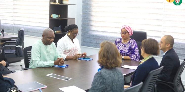 𝐋𝐞 𝐌𝐢𝐧𝐢𝐬𝐭𝐞̀𝐫𝐞 𝐝𝐞 𝐥𝐚 𝐏𝐞̂𝐜𝐡𝐞 𝐞𝐭 𝐝𝐞 𝐥’𝐄́𝐜𝐨𝐧𝐨𝐦𝐢𝐞 𝐌𝐚𝐫𝐢𝐭𝐢𝐦𝐞 𝐚 𝐚𝐜𝐜𝐮𝐞𝐢𝐥𝐥𝐢 𝐮𝐧𝐞 𝐦𝐢𝐬𝐬𝐢𝐨𝐧 𝐝𝐞 𝐥𝐚 𝐁𝐚𝐧𝐪𝐮𝐞 𝐦𝐨𝐧𝐝𝐢𝐚𝐥𝐞 𝐩𝐨𝐮𝐫 𝐞́𝐜𝐡𝐚𝐧𝐠𝐞𝐫 𝐬𝐮𝐫 𝐥𝐞 𝐟𝐢𝐧𝐚𝐧𝐜𝐞𝐦𝐞𝐧t 𝐝𝐮 𝐩𝐫𝐨𝐣𝐞𝐭 𝐊𝐨𝐮𝐧𝐤𝐢