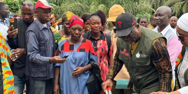 𝐑𝐄𝐍𝐂𝐎𝐍𝐓𝐑𝐄 𝐀𝐕𝐄𝐂 𝐋𝐄𝐒 𝐀𝐂𝐓𝐄𝐔𝐑𝐒 𝐑𝐔𝐑𝐀𝐔𝐗 𝐃𝐄 𝐋𝐎𝐋𝐀