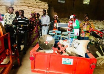 𝗣𝗗𝗖𝗩𝗥: 𝗥𝗘𝗠𝗜𝗦𝗘 𝗗𝗘 𝗧𝗥𝗔𝗖𝗧𝗘𝗨𝗥𝗦 𝗘𝗧 𝗘́𝗤𝗨𝗜𝗣𝗘𝗠𝗘𝗡𝗧𝗦 𝗔𝗚𝗥𝗜𝗖𝗢𝗟𝗘𝗦 𝗔̀ 𝗣𝗟𝗨𝗦𝗜𝗘𝗨𝗥𝗦 𝗚𝗥𝗢𝗨𝗣𝗘𝗠𝗘𝗡𝗧𝗦 𝗗𝗘 𝗗𝗨𝗕𝗥𝗘𝗞𝗔