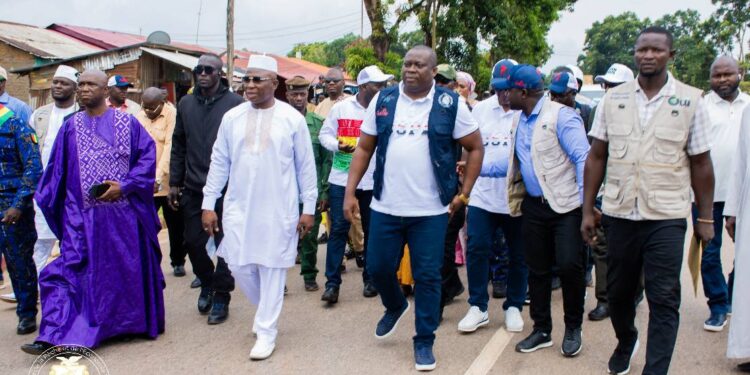 Le Ministre Fassou Théa en visite dans les zones de pêcherie du littoral
